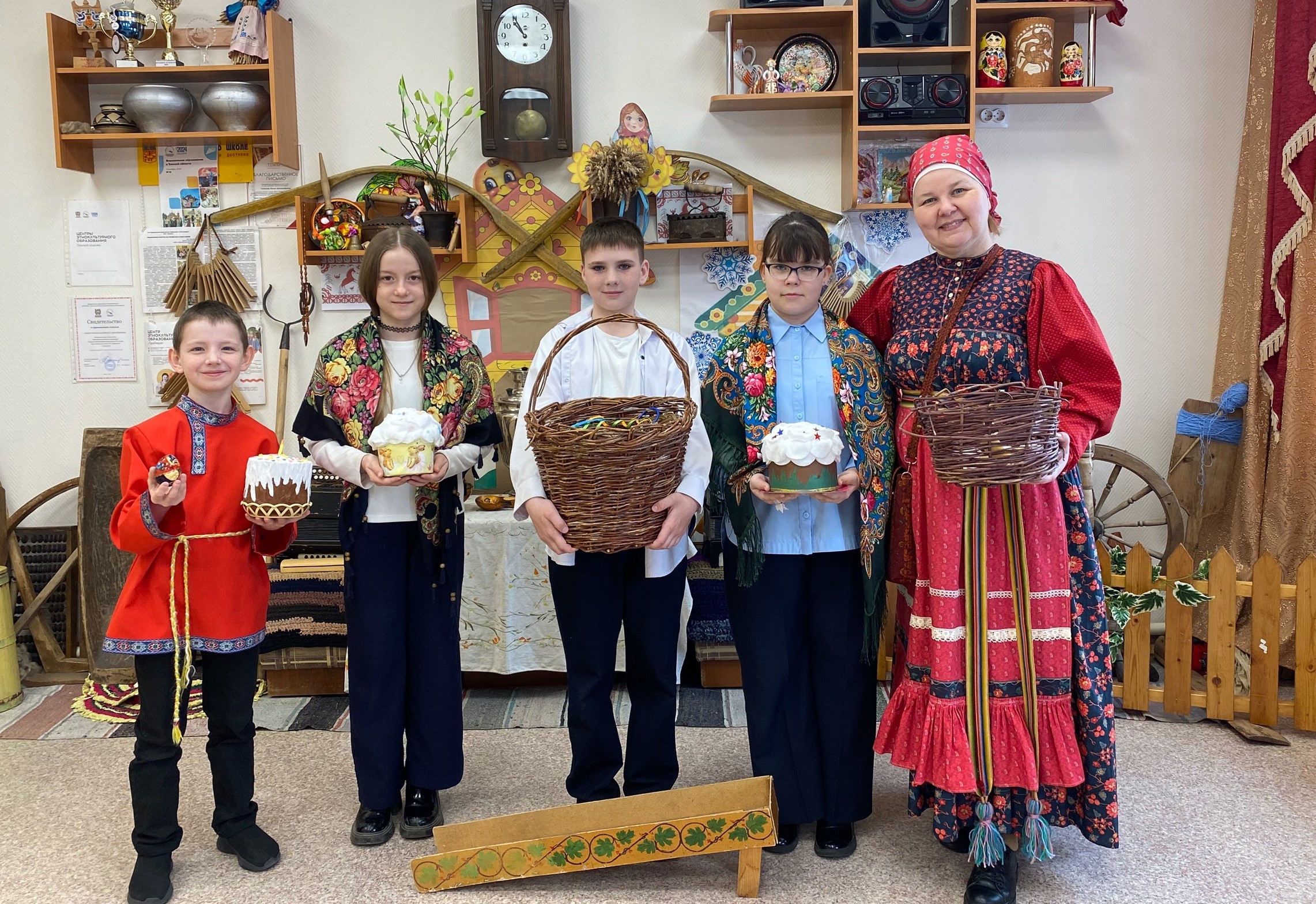 Изображения столовой.